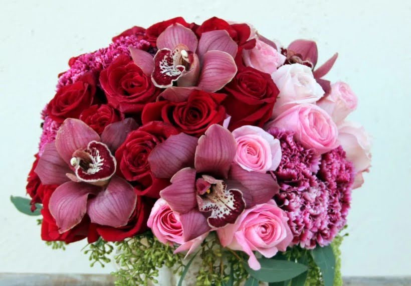 دسته گل رز و ارکیده