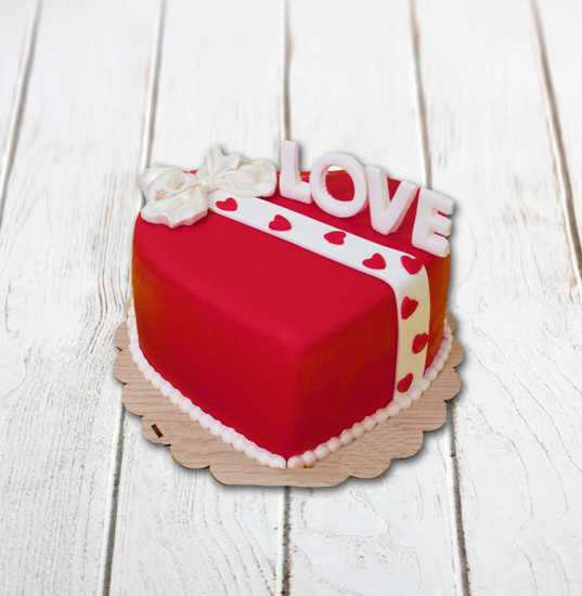خريداينترنتی کیک عاشقانه همین امروز	
