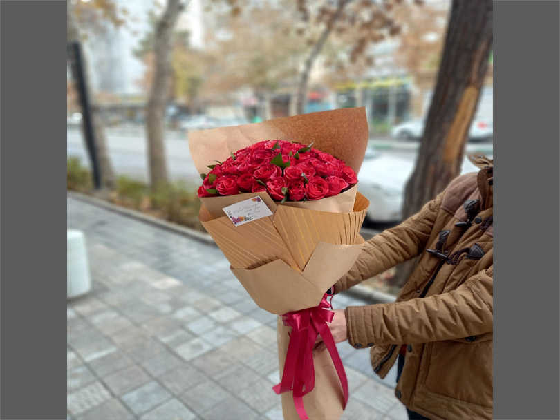 تحویل سفارش گل در مشهد و خراسان رضوی