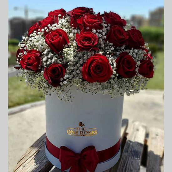 ارسال آنلاین باکس گل رز قرمز در تهران و کرج