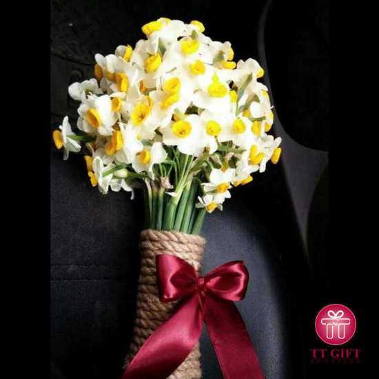 خرید اینترنتی دسته گل نرگس