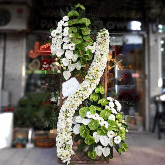 سفارش آنلاین تاج گل ترحیم در مشهد