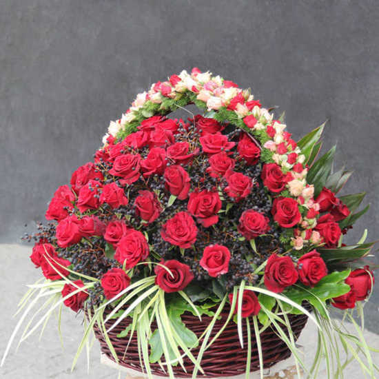 خرید آنلاین سبد گل رز در تهران و کرج