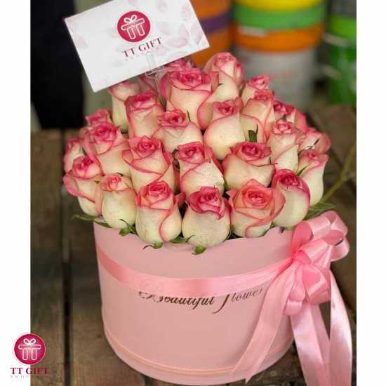 ارسال اینترنتی باکس گل رز مارتا در تهران و کرج