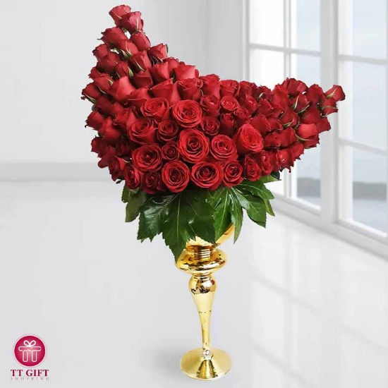 جام گل رز قرمز ماهلین برای تولد