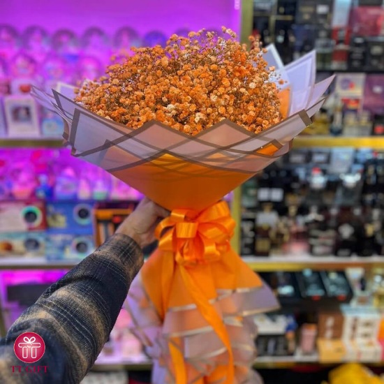دسته گل ژیپسوفیلا نارنجی ایلماه برای تولد