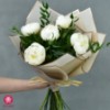 دسته گل پیونی سفید ارزان تیارا برای تولد