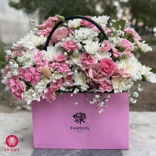 ارسال آنلاین باکس گل اقتصادی در تهران و کرج