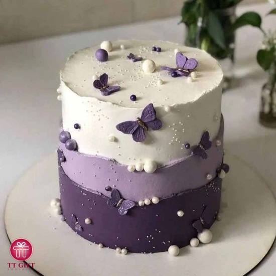 سفارش اینترنتی کیک تولد در تهران و کرج