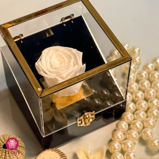 باکس رز جاودان قرمز شیک