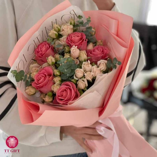 دسته گل رز سولان