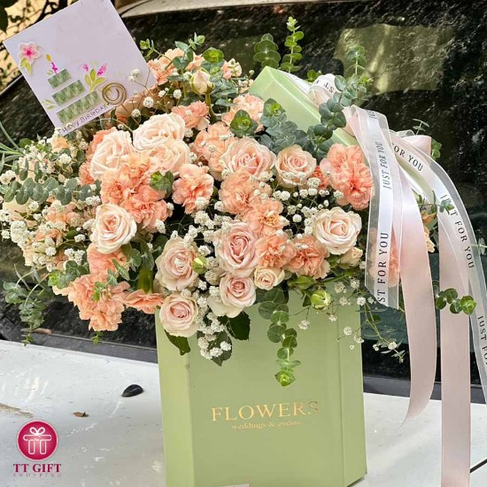 باکس گل رزمینیاتوری ترانه