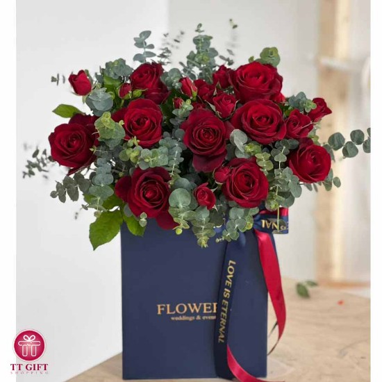 باکس گل رز پیمانه